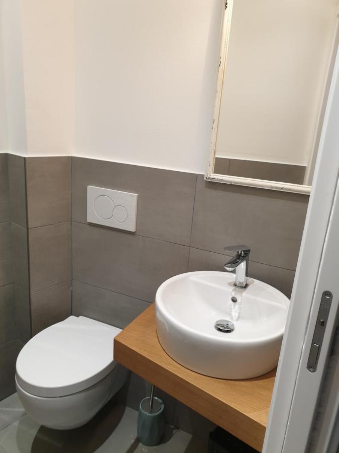 Residenza Azzurra Ξενοδοχείο Κατόλικα Εξωτερικό φωτογραφία