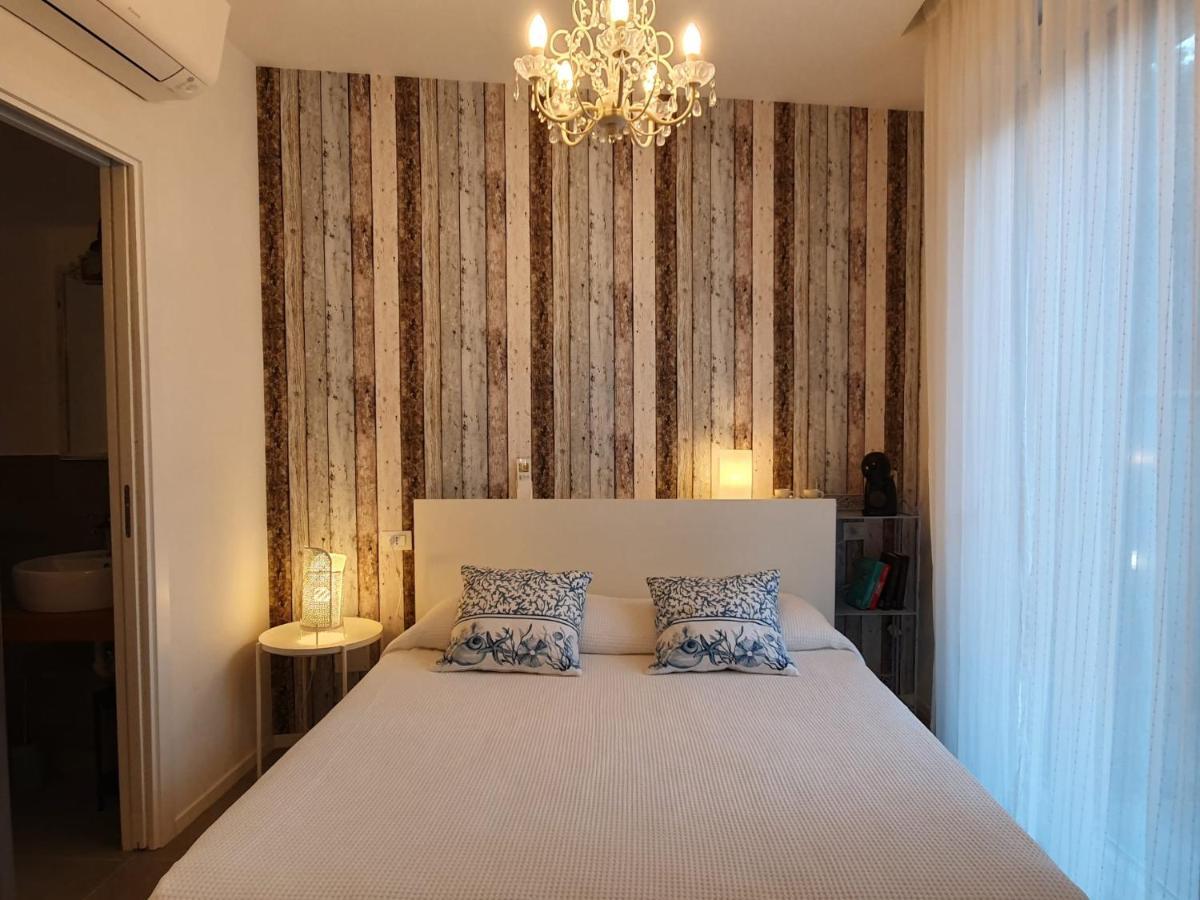 Residenza Azzurra Ξενοδοχείο Κατόλικα Εξωτερικό φωτογραφία