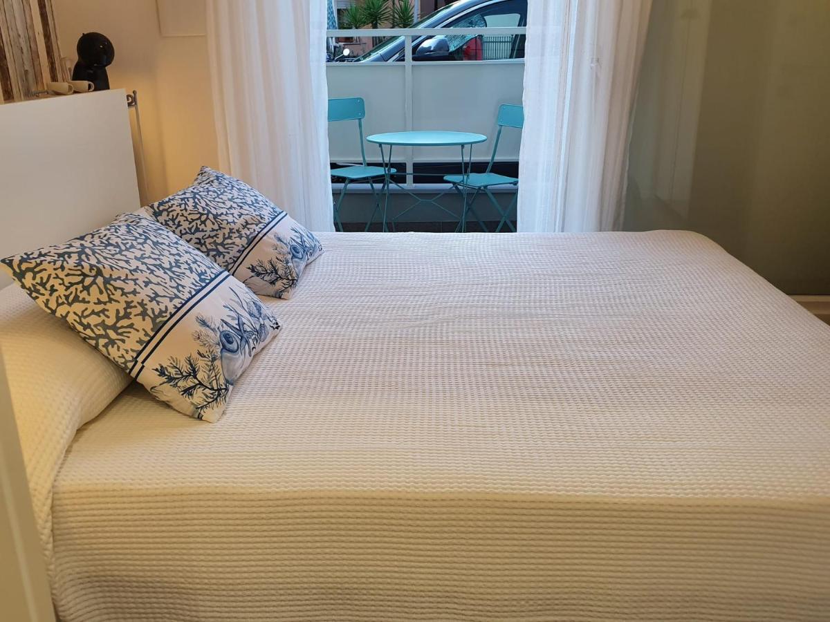 Residenza Azzurra Ξενοδοχείο Κατόλικα Εξωτερικό φωτογραφία