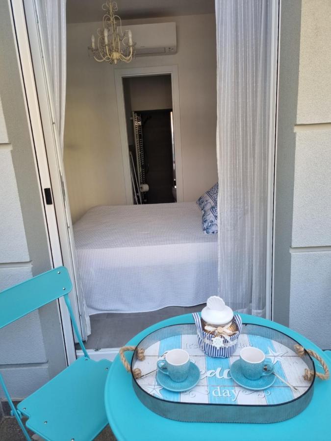 Residenza Azzurra Ξενοδοχείο Κατόλικα Εξωτερικό φωτογραφία