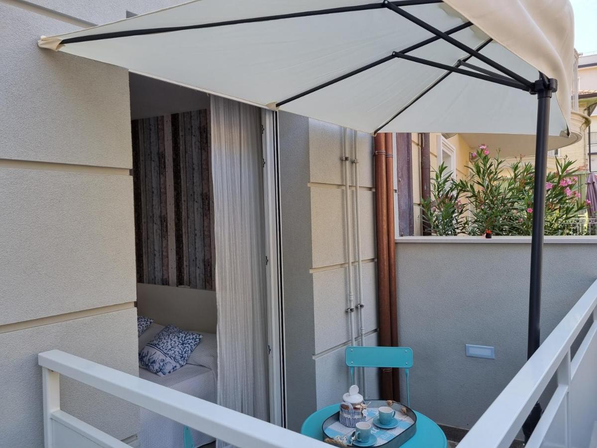 Residenza Azzurra Ξενοδοχείο Κατόλικα Εξωτερικό φωτογραφία